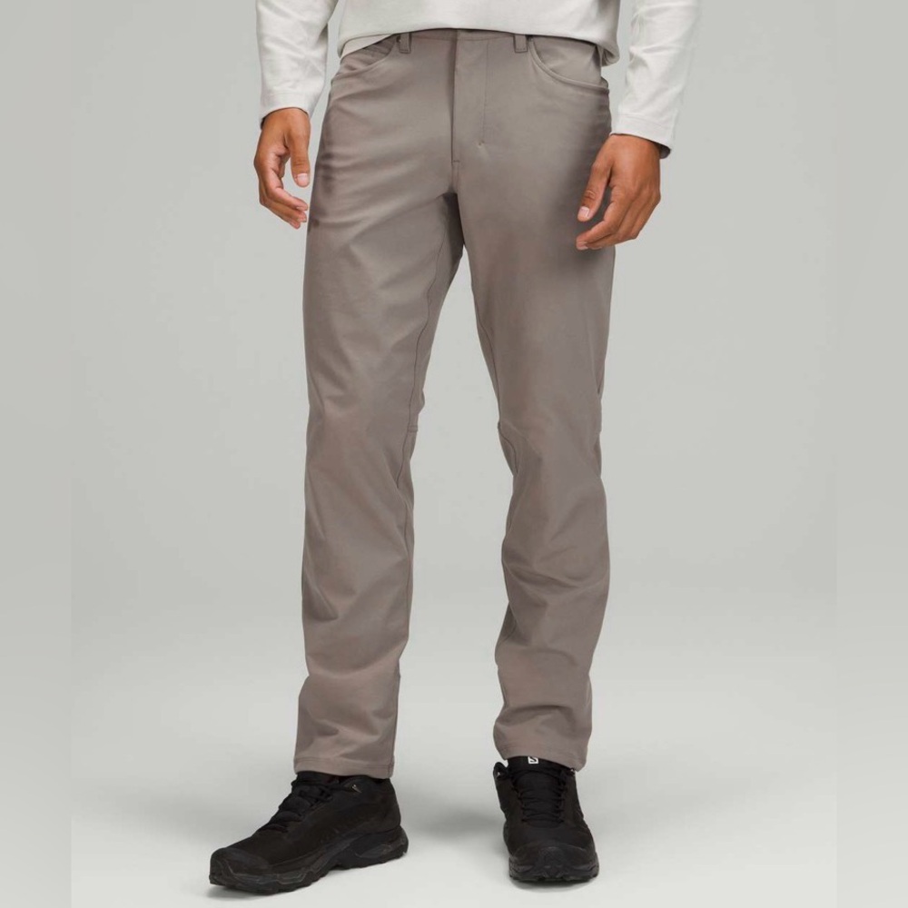 lululemon athletica Men's Khaki Chinos